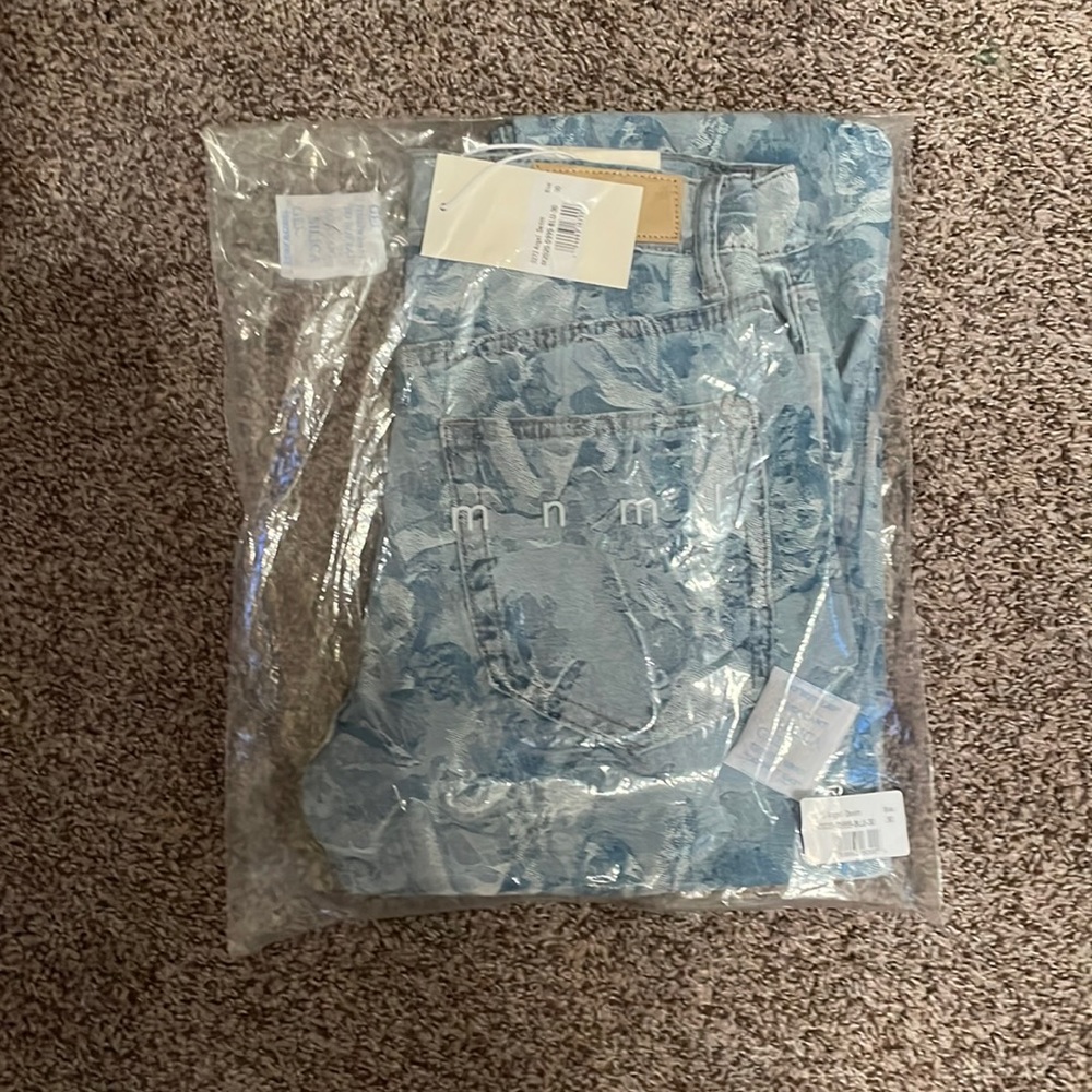 MnMl Angel Denim. D273 Relaxed. Never worn before.